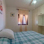 Апартаменты By The Sea Prigradica, Korcula - 627 *
