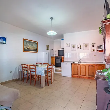 Apartamento By The Sea Prigradica, Korcula - 627 *