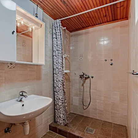 Apartments By The Sea Prigradica, Korcula - 627 Blato (Korcula)