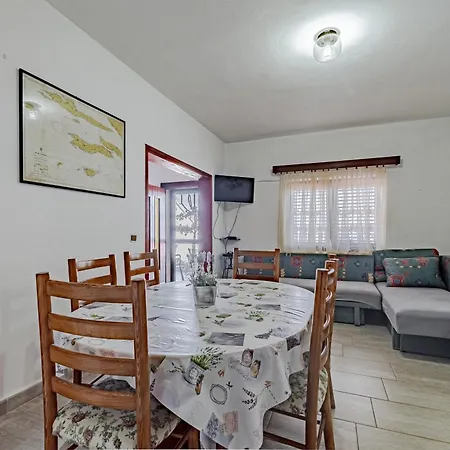 Apartments By The Sea Prigradica, Korcula - 627 Apartment *